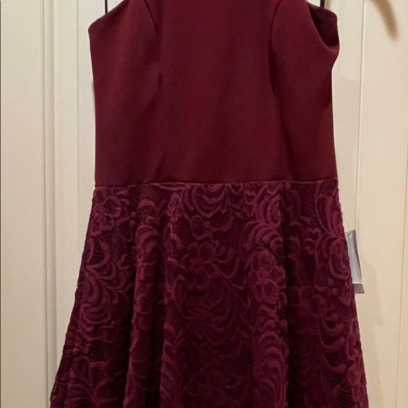 Dress - Picture 4 of 5